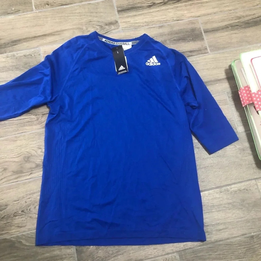 NWT Adidas baseball base layer top Sportswear